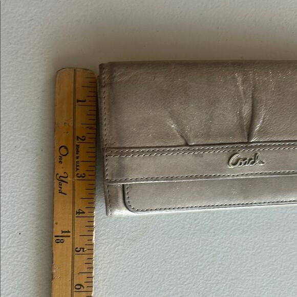 Coach Silver Wallet Classic Design - Picture 8 of 9